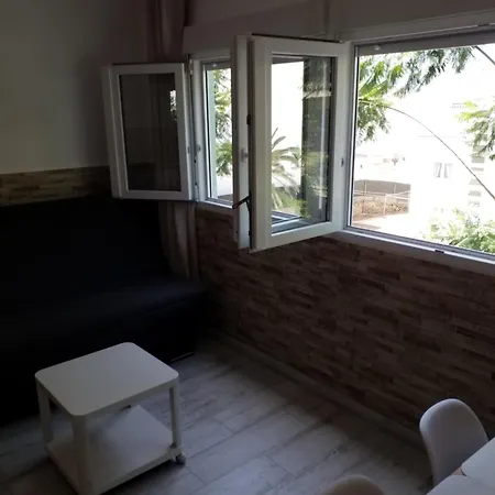 Apartment Designer 1 Bedroom White Tree 2 Minutes To The In The Center, Puerto De La Cruz, Tenerife