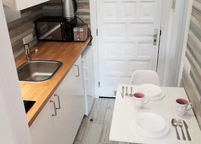 Appartement Designer 1 Bedroom White Tree 2 Minutes To The In The Center, Puerto De La Cruz, Tenerife