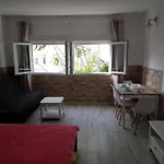 Designer 1 Bedroom White Tree 2 Minutes To The In The Center, Puerto De La Cruz, Tenerife