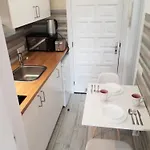 Apartman Designer 1 Bedroom White Tree 2 Minutes To The In The Center, Puerto De La Cruz, Tenerife