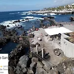 Apartman Designer 1 Bedroom White Tree 2 Minutes To The In The Center, Puerto De La Cruz, Tenerife Puerto de la Cruz
